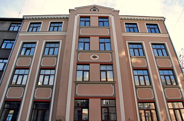 425643524 6900942903366516 3204634734171318845 N